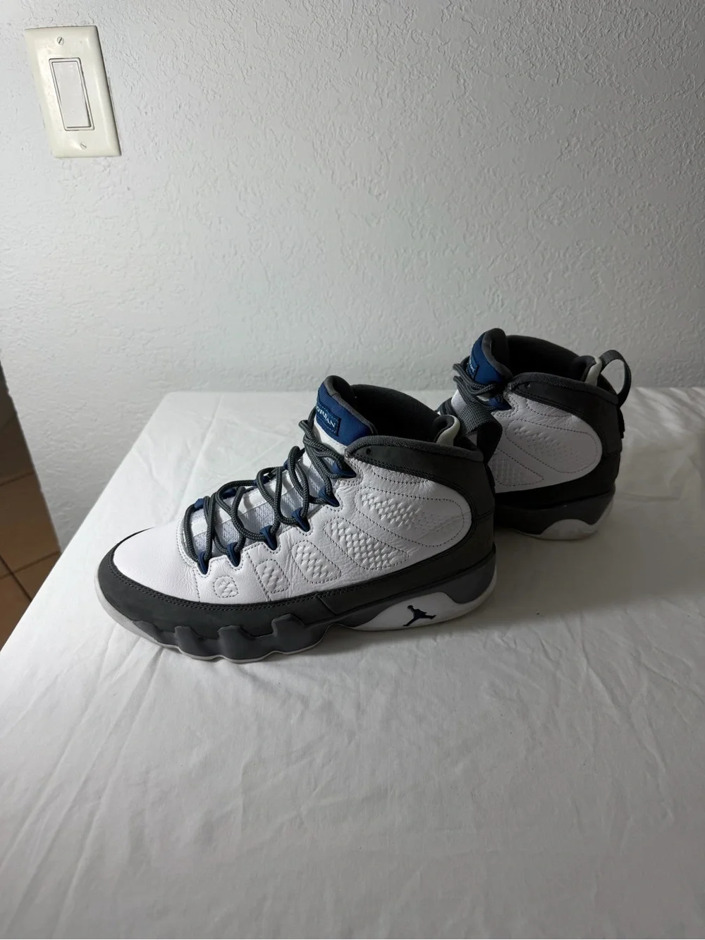Air Jordan 9 Retro 'Flint Grey and French Blue'